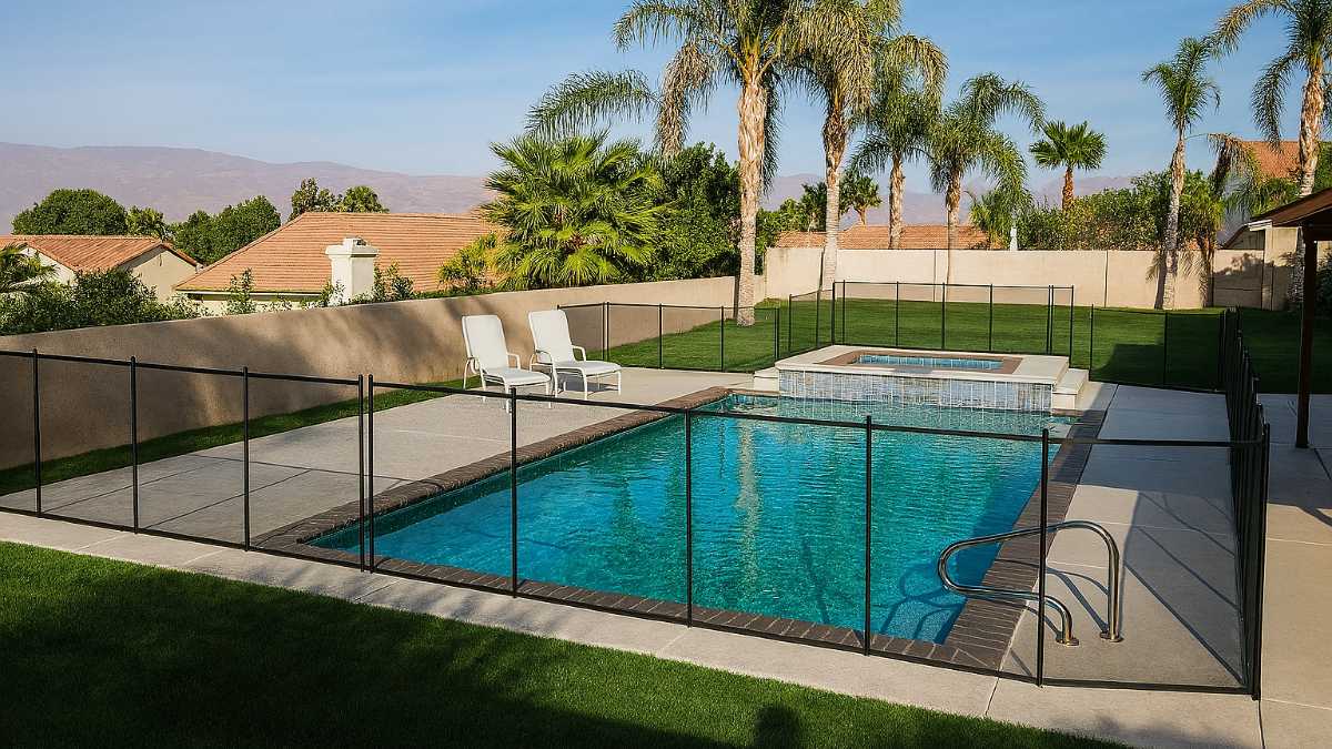 The Complete Guide to Florida Pool Fence Laws: What Every Homeowner Must Know